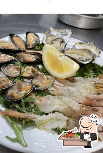 Ordina tra i vari piatti di mare disponibili al ristorante By Night Ristorante
