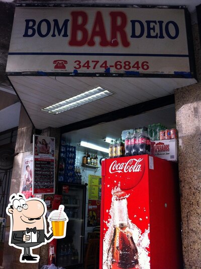 Você pode pedir uma bebida do menu