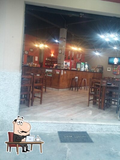 O interior do Boteco da Aline