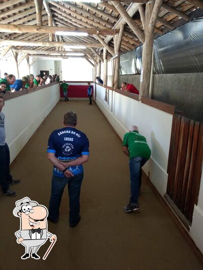 Você pode espairecer no exterior Bar e Cancha Schubert