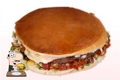 Delicie-se com um hambúrguer no Jack's lanches