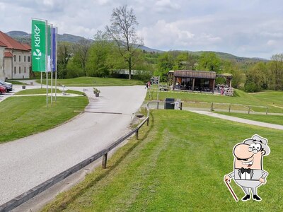 Guarda gli esterni di Golf Grad Otočec