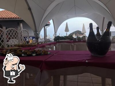 Siediti a un tavolo di Copacabana Ristorante