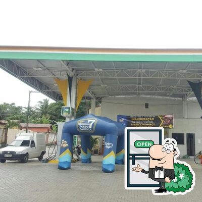 Veja a área externa do Posto Petrobras