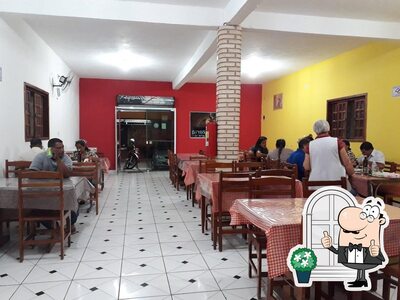 O exterior do Império da Pizza