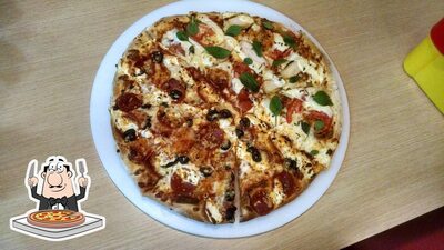 Consiga pizza no Domino's Pizza - Votorantim