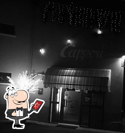 Guarda gli esterni di PizzaCapperi