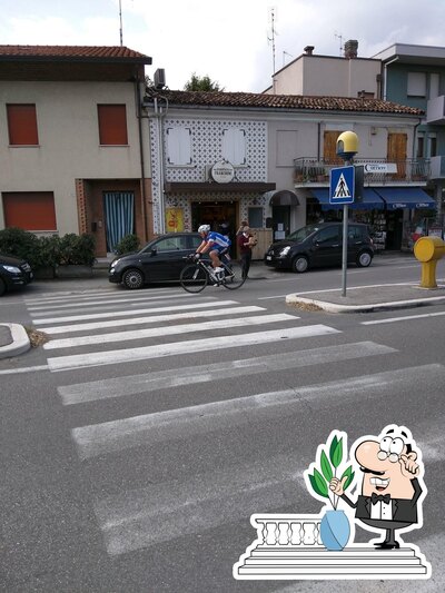 Goditi la vista dall'area esterna di Il Fornaio