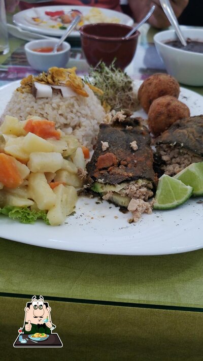 Comida em Restaurante Manacá da Serra
