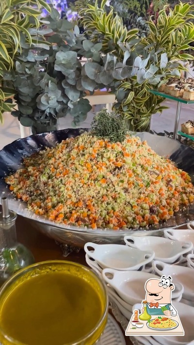 Comida em Buffet Santa Maria