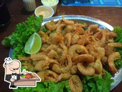 Escolha diversos refeições de frutos do mar oferecidos no Bar do Peixe