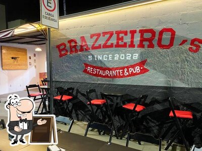 o exterior é uma característica importante do Brazzeiro's Pub e Restaurante