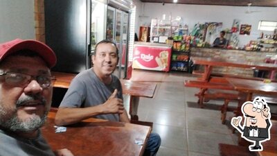 O interior do Comercial Capão Seco