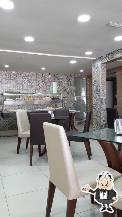 O interior do CASA SUSHI