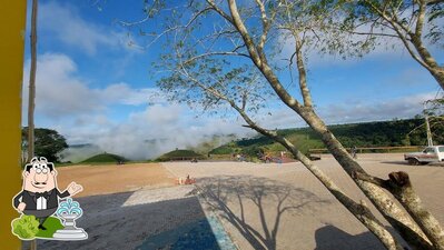 O exterior do Rancho Pamonha do Marçal