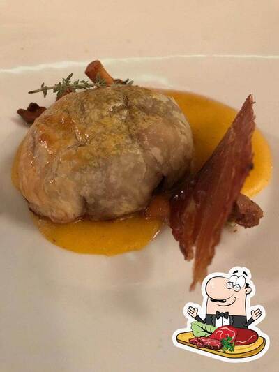 Il y a une sélection de plats pour les amateurs de viande