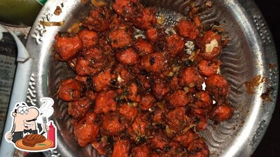 Fast food center serves meat dishes
