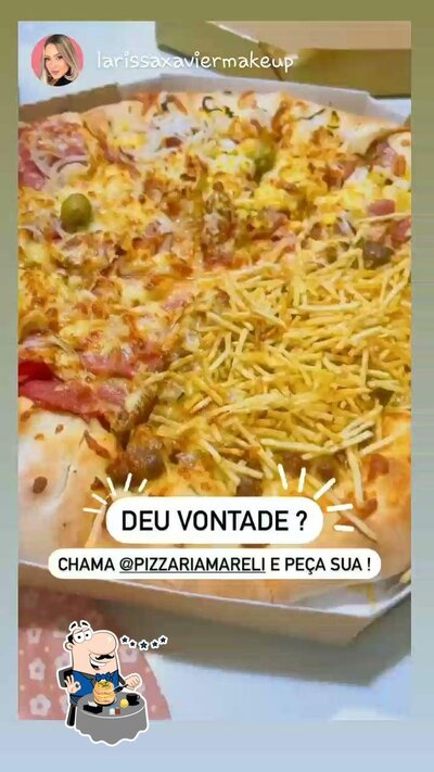 Comida em Pizzaria Maréli