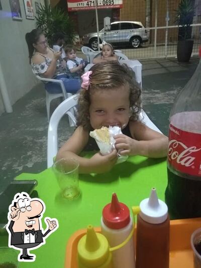 O interior do Magueta Lanches