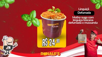O interior do Ronald's Macarrão