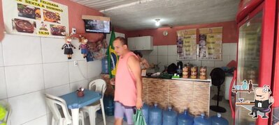 O interior do Frango Paraense