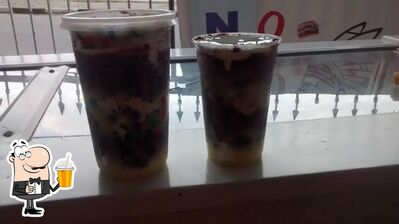 Desfrute de um drinque no Indio Lanches