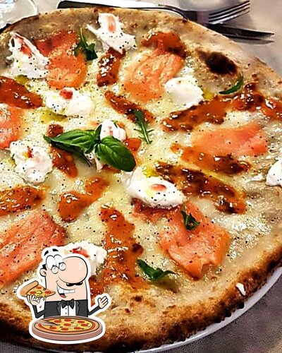 Scegli tra le molte varianti di pizza
