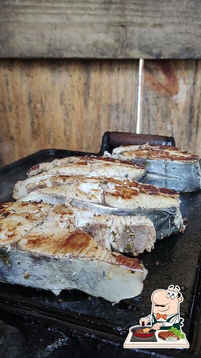 Pratos de carne são disponibilizados no Rancho Tartarugão