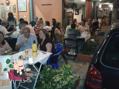 Veja imagens do interior do Bar do K-pixaba
