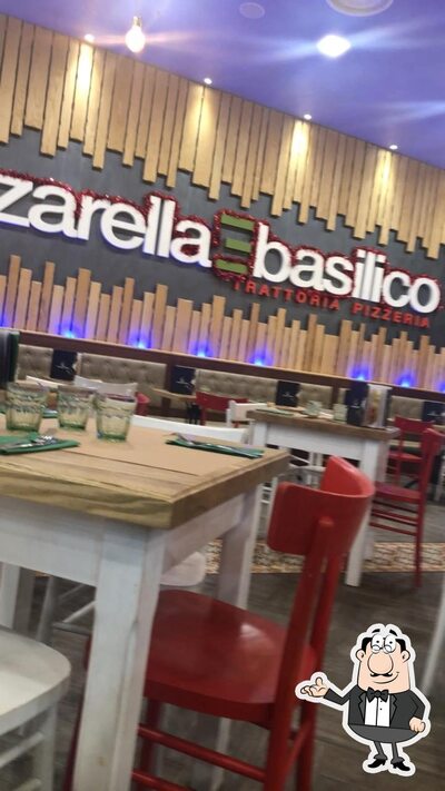 Gli interni di Mozzarella e Basilico
