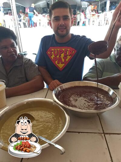 Comida em Tribo do Açaí