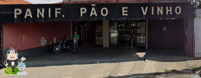 Veja imagens do exterior do Panif. Pão E Vinho