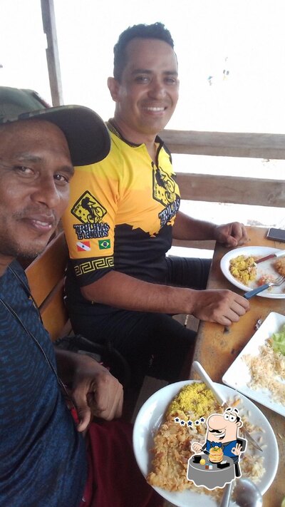 Comida em Restaurante Sempre Com Deus