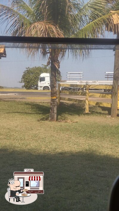 Veja imagens do exterior do Restaurante e Suco KM 540