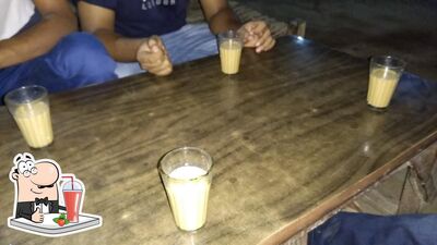 Chotu Hotel offers a variety of beverages