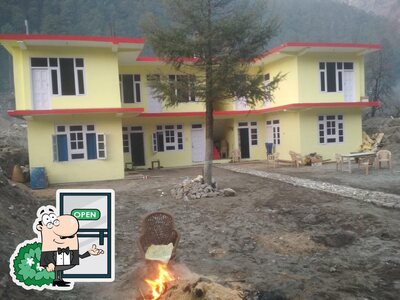 Enjoy the view at the outside area of Lambherhouse Cafe