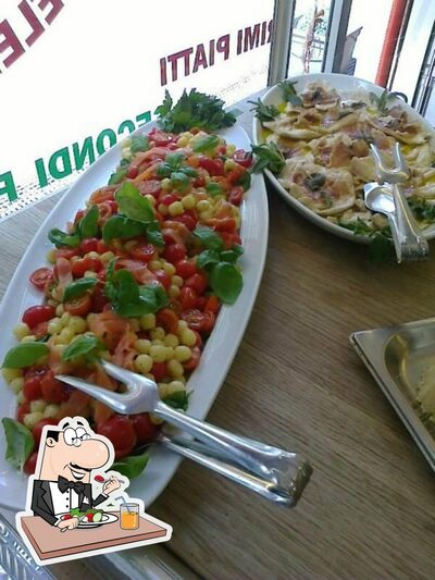 Platti al Pizza Il Pomodoretto