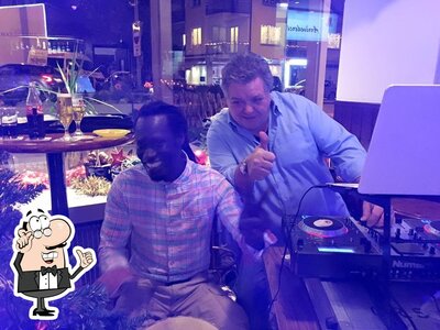 Gli interni di Bar Carioca