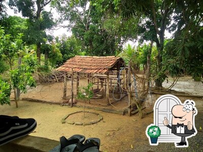 Veja o exterior do Rancho Canabrava