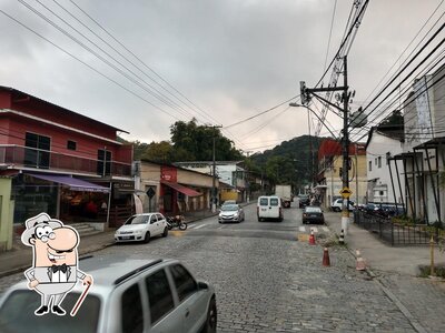 a parte exterior é uma característica importante do Sabor Serrano Bar e Restaurante