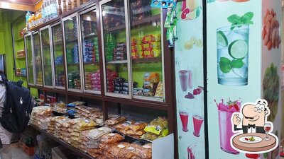 Food at Aron Bakery