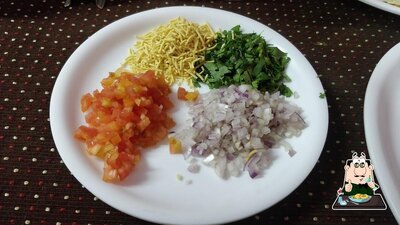 Meals at SAI SADGURU FAMILY RESTAURANT