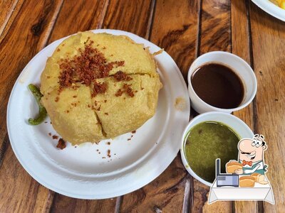 Dr. B's Theplas and Dhoklas photo