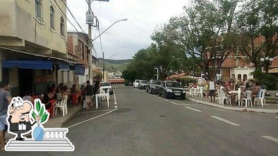 a parte exterior é uma característica importante do Bar Coisa Fina
