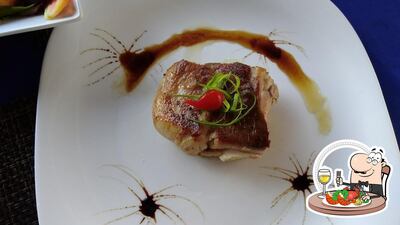 Peça diversos refeições de frutos do mar disponíveis no Restaurante Aventureiro