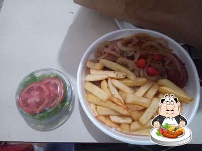 Comida em Restaurante Sal e Pimenta
