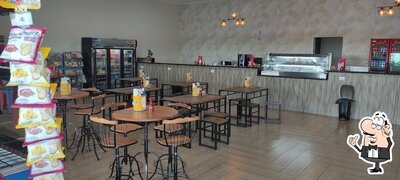 Veja imagens do interior do Gramado Restaurante e Café