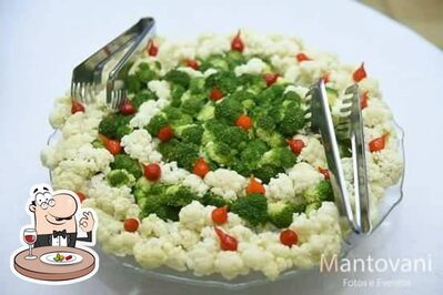 Platos en Aracy Eventos