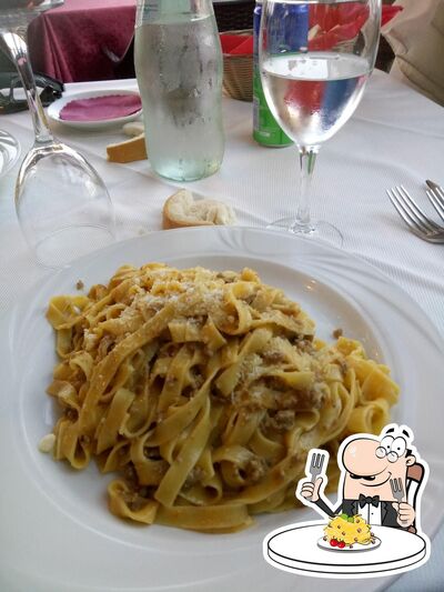 Platti al Ristorante Pizzeria La Pineta e Locanda al Panorama