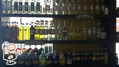 Lanchonete e Restaurante Catavento offerece um número de drinques